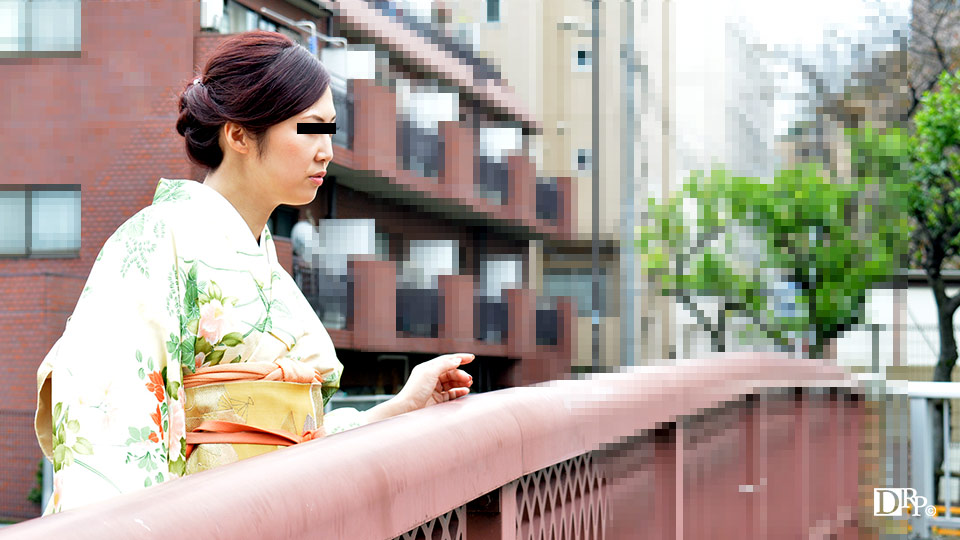 The Interview In Kimono (PacoPacoMama-031417_045)