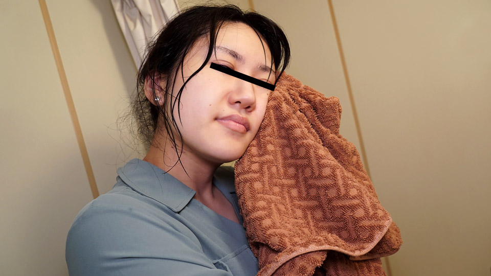 Natural Beauty : Ms. Amakata's Real Face (PacoPacoMama-040922_629)