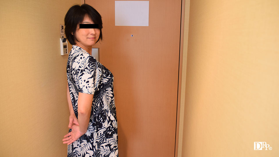 Deformed Middle-aged Body (PacoPacoMama-062917_111)