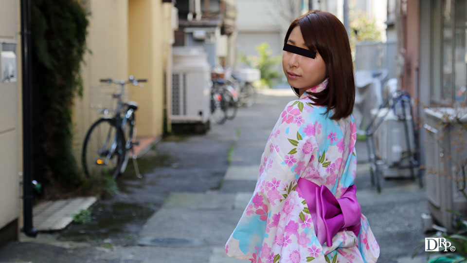 The Affair And Yukata (PacoPacoMama-081017_130)