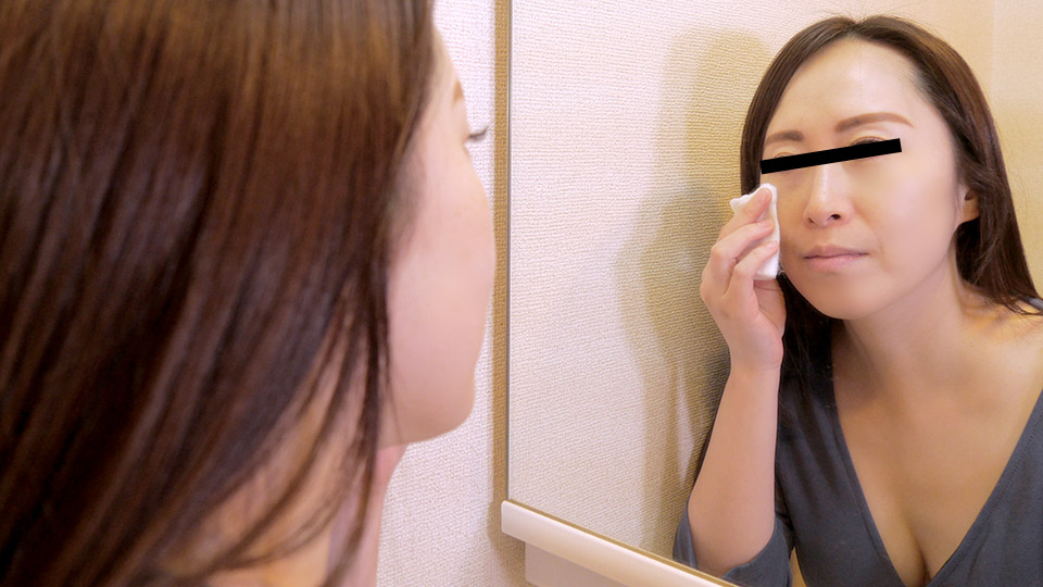 Mature Beauty Without Makeup: Nagisa Shinohara (PacoPacoMama-081121_514)