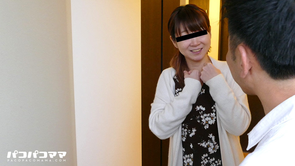 Fucking In Her Home: A Young Lewd Wife (PacoPacoMama-112817_179)