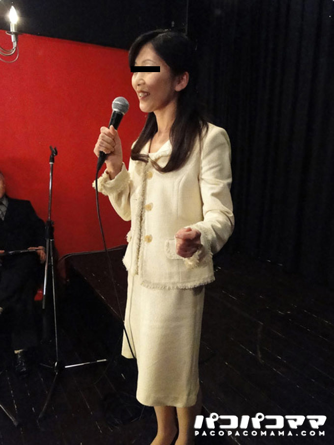 熟女ののど自慢 〜埼玉県越谷市の吉野さゆりさん〜